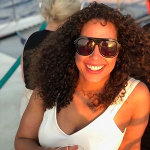 Meet your Posher, Andii